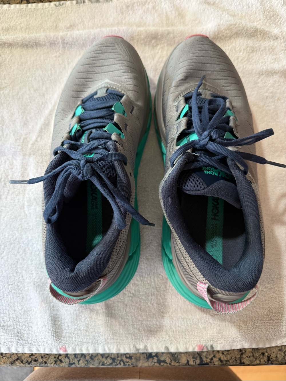 Kwomwns Gray and Teal Running Shoes - Breathable Lace-Up Comfort